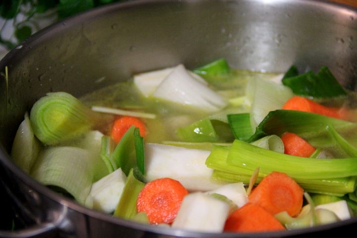 Gemüsebrühe